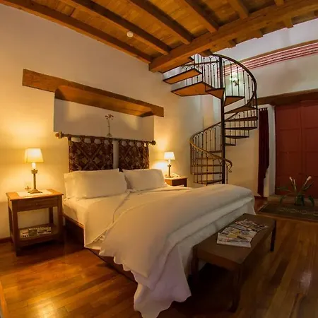 Hotel Boutique Posada La Basilica Pátzcuaro Exterior photo