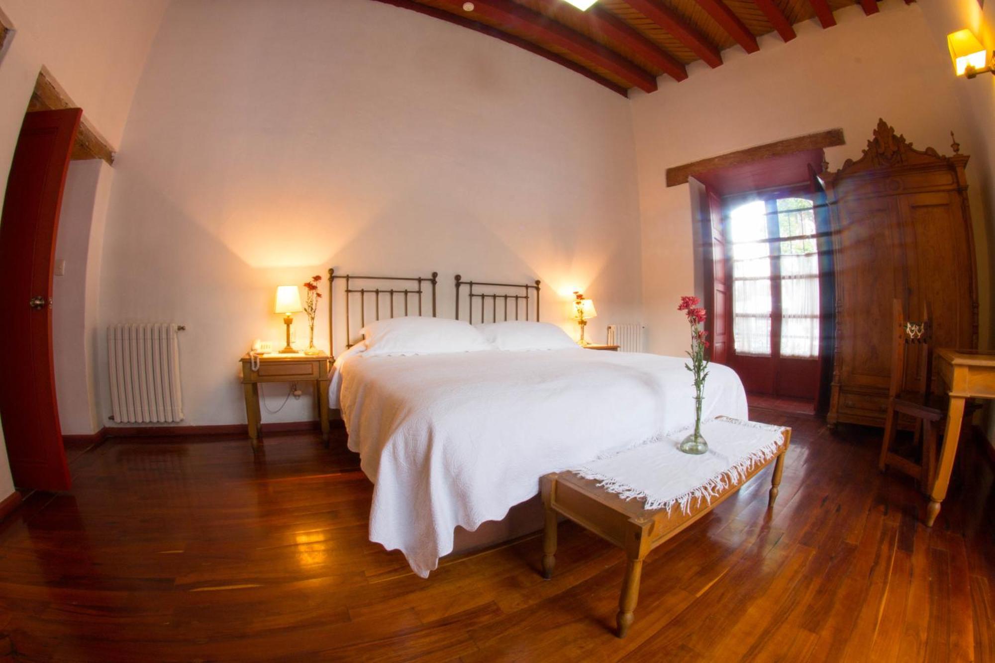 Boutique La Basilica Patzcuaro